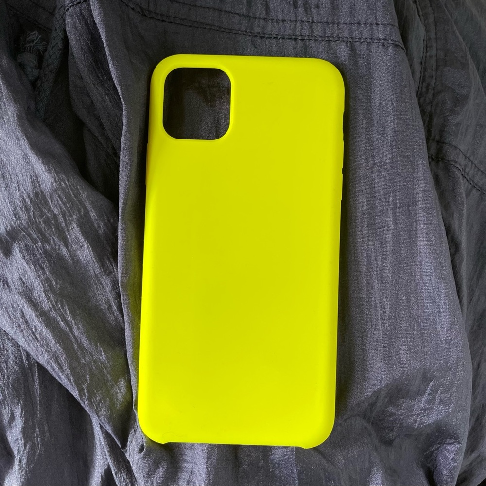 SARINA iPhone 11 Pro Max Case